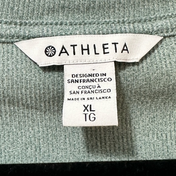 Athleta Women’s Sz XL Sea Moss Sage Green Uptempo Ribbed Henley Top Workout - Picture 6 of 8